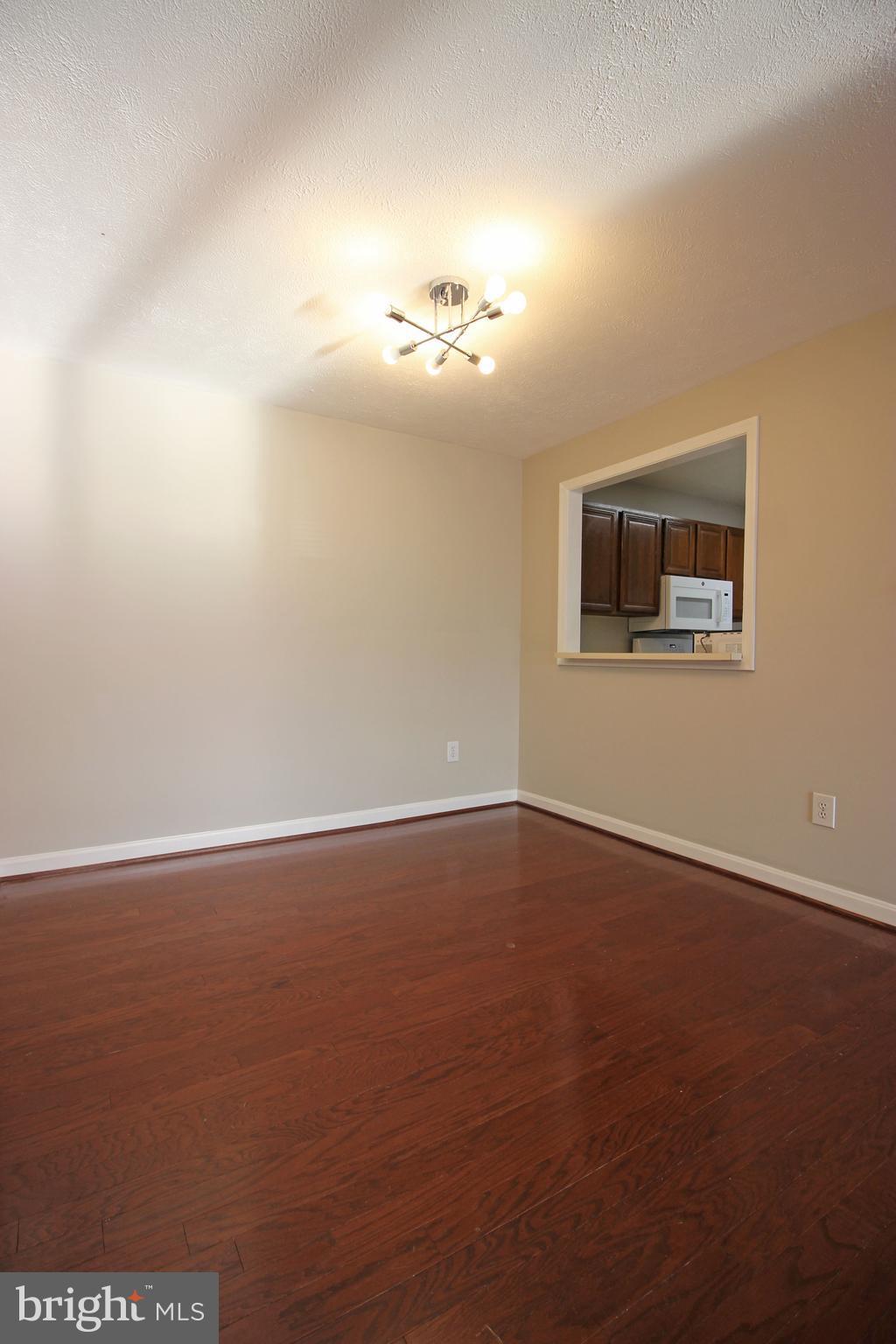 10182 Oakton Terrace Road Oakton, VA 22124 - Photo 13 of 23