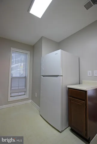 $1,900 | 10182 Oakton Terrace Road, Oakton, VA 22124