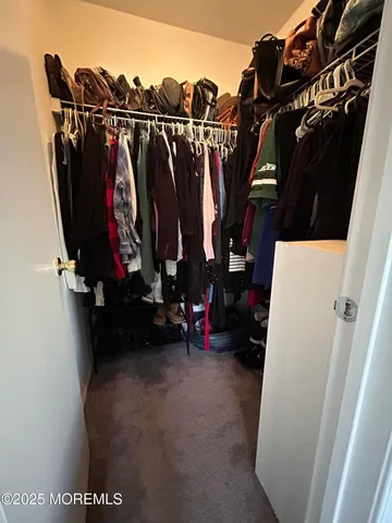 $2,800 | 182 Tulip Lane, Freehold, NJ 07728