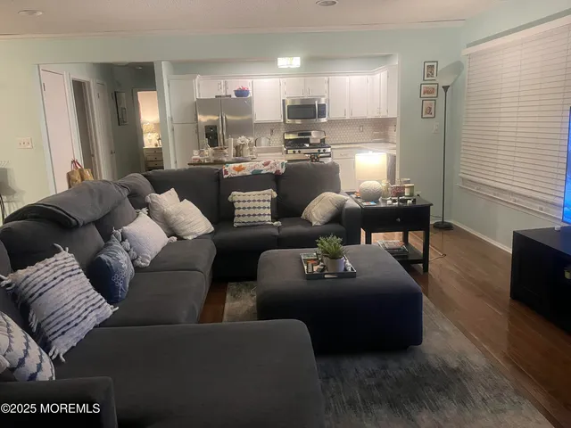 $2,800 | 182 Tulip Lane, Freehold, NJ 07728