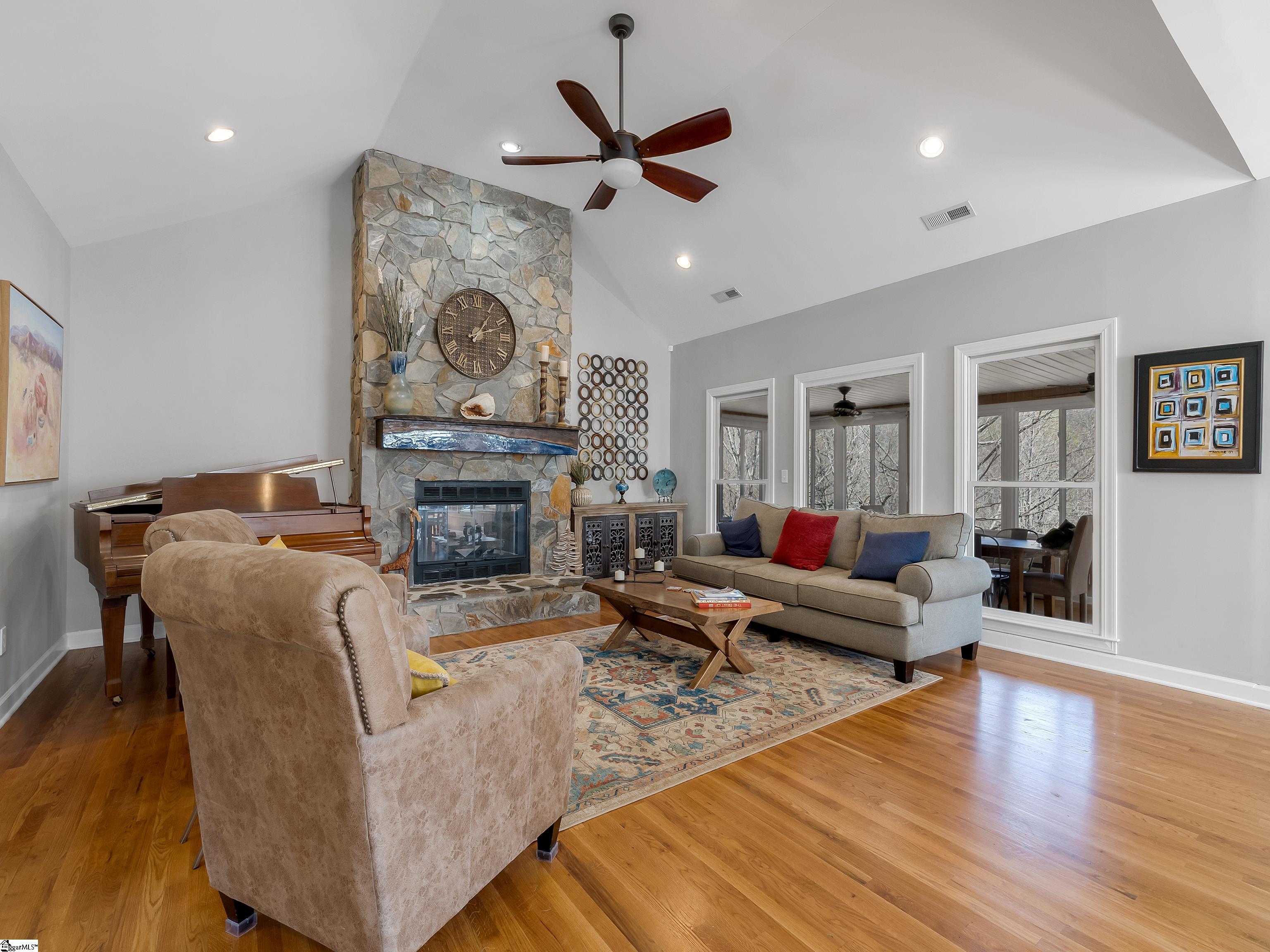 109 Raptor Way Landrum, SC 29356 - Photo 5 of 33