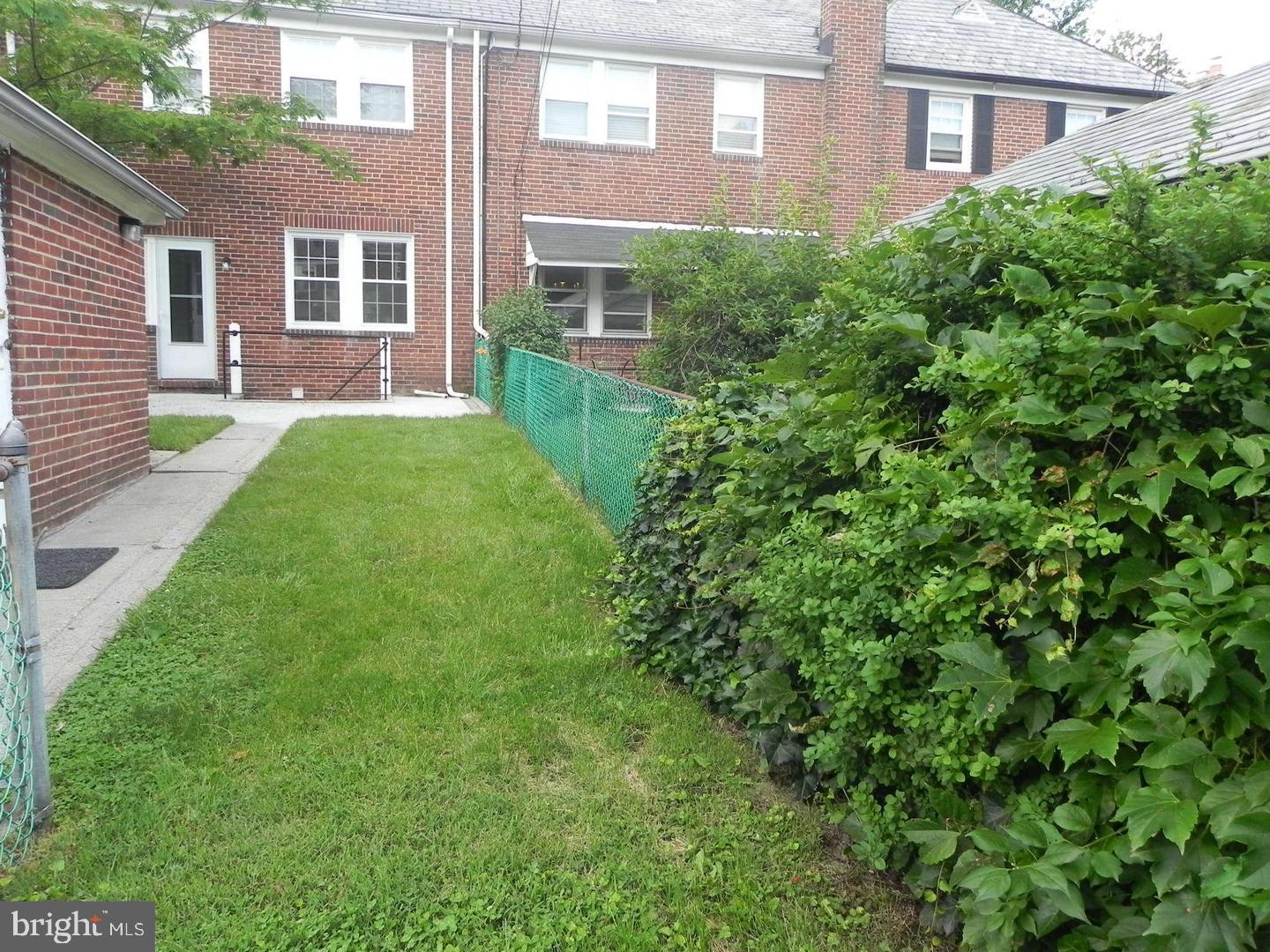 217 Dumbarton Road Baltimore, MD 21212 - Photo 28 of 33 Back yard