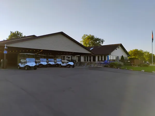 $179,000 | 12248 Fairway Circle, Unit B, Blue Island, IL 60406