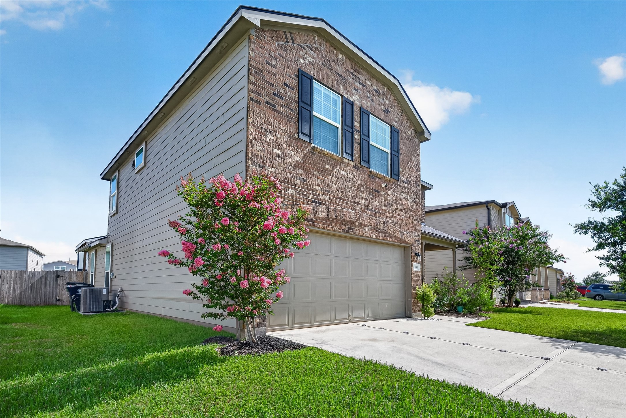 7031 Hobby Wind Ridge Drive Houston, TX 77075 - Photo 3 of 45