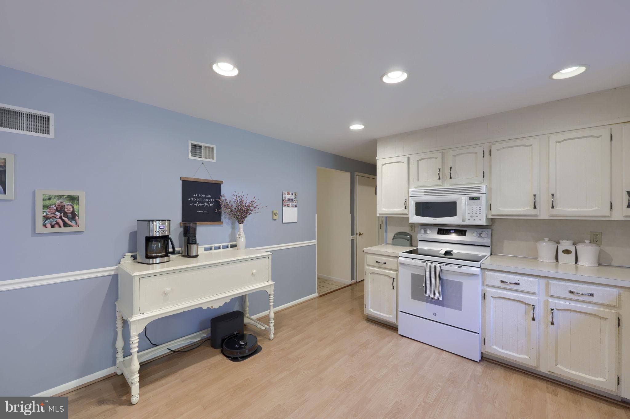 1226 West Lexington Road Manheim, PA 17545 - Photo 27 of 45 Gallery Image 27