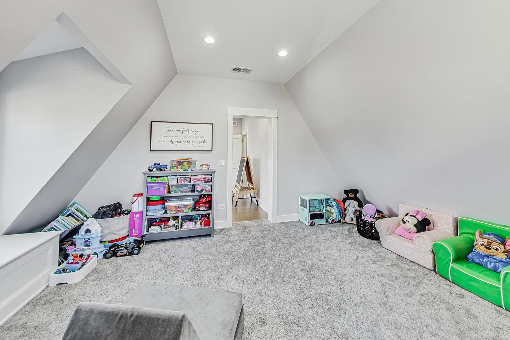 2425 Illinois Road Northbrook, IL 60062 - Photo 38 of 59 a children room with toys