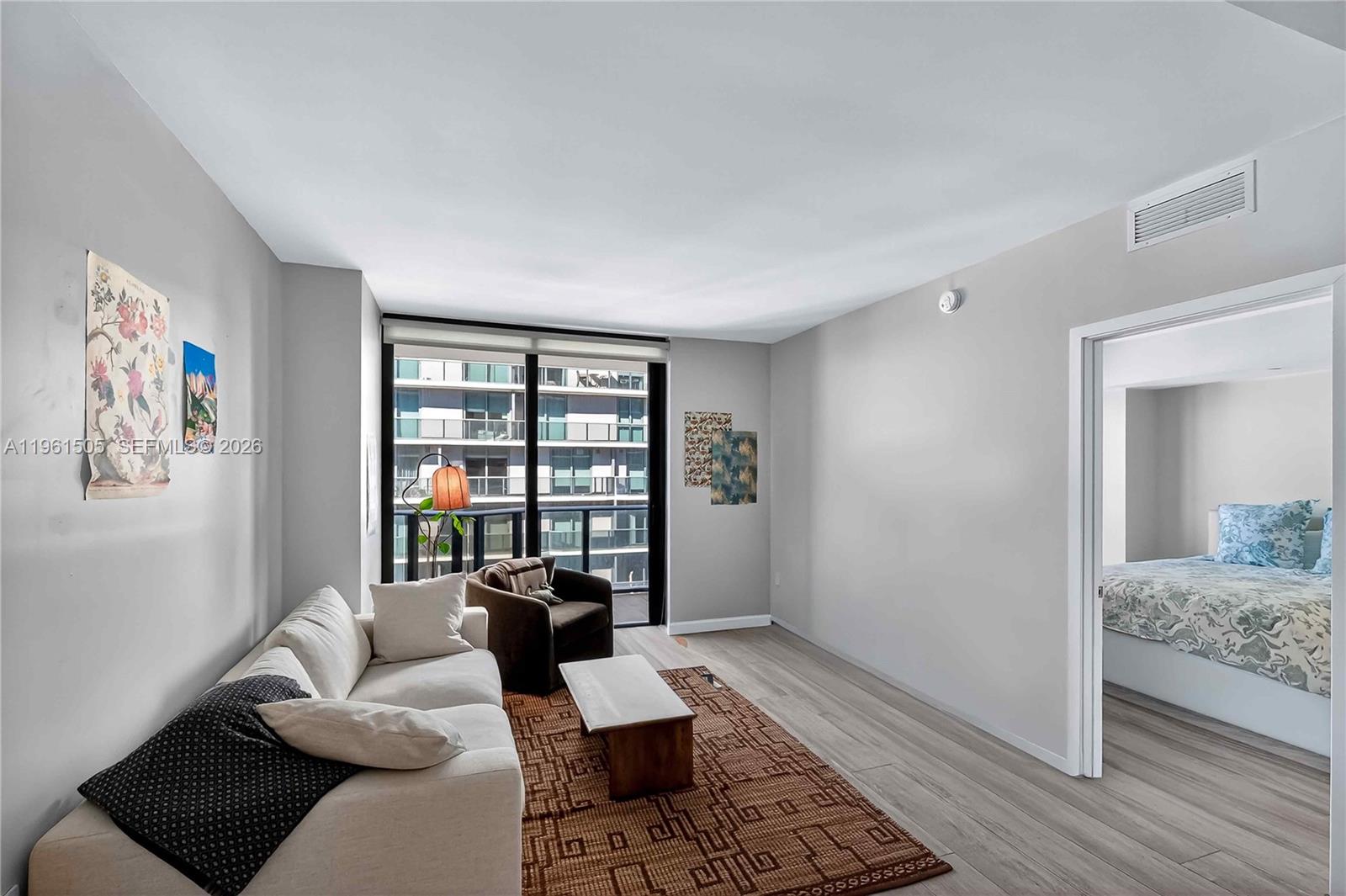 45 Southwest 9th Street, Unit 3807 Miami, FL 33130 - Photo 3 of 55