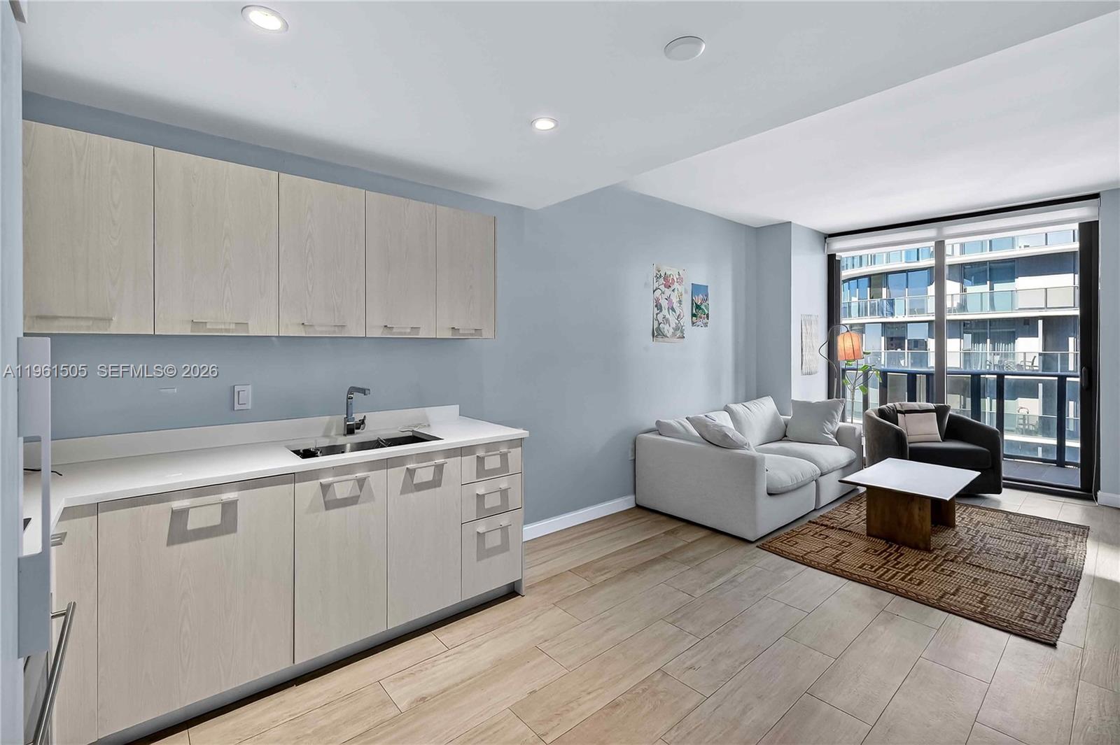 45 Southwest 9th Street, Unit 3807 Miami, FL 33130 - Photo 5 of 55