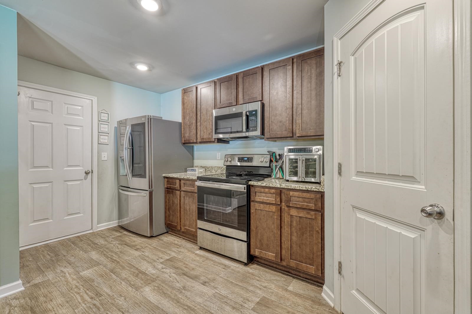 1281 Twin Bridge Road Gaffney, SC 29341 - Photo 13 of 48