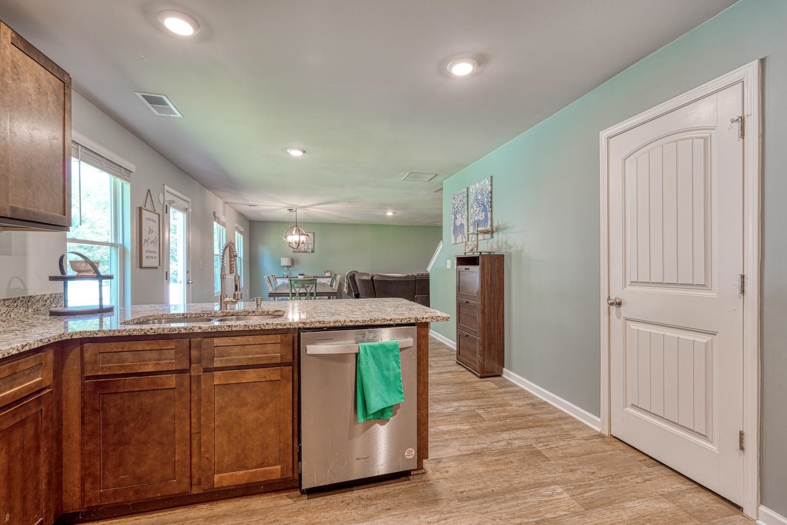 1281 Twin Bridge Road Gaffney, SC 29341 - Photo 14 of 48