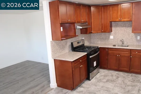 $2,495 | 3800 Waller Avenue, Unit B, Richmond, CA 94804
