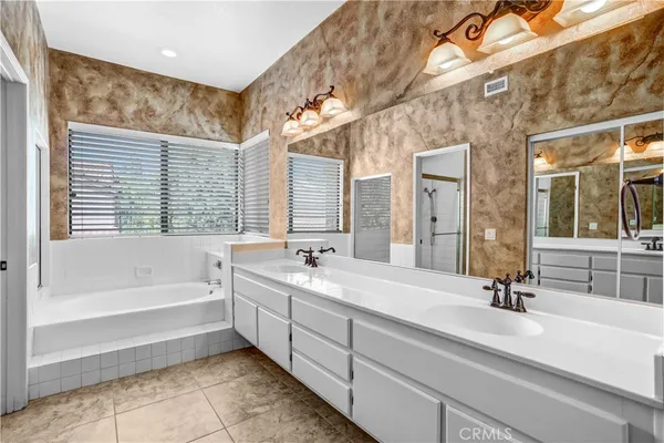 $649,900 | 1260 VÃa Barcelona, Redlands, CA 92374