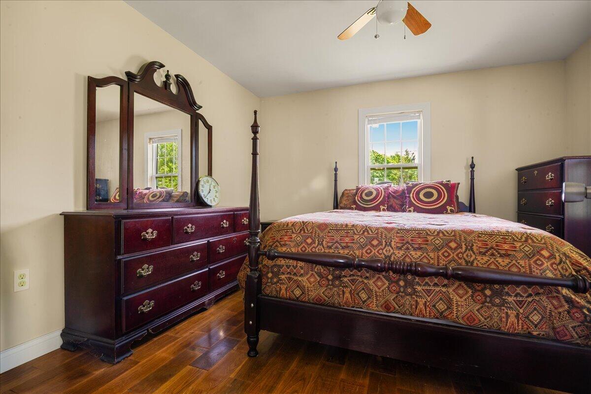 181 Little Arthur Ridge Road East Bernstadt, KY 40729 - Photo 28 of 45 28-Bedroom 2