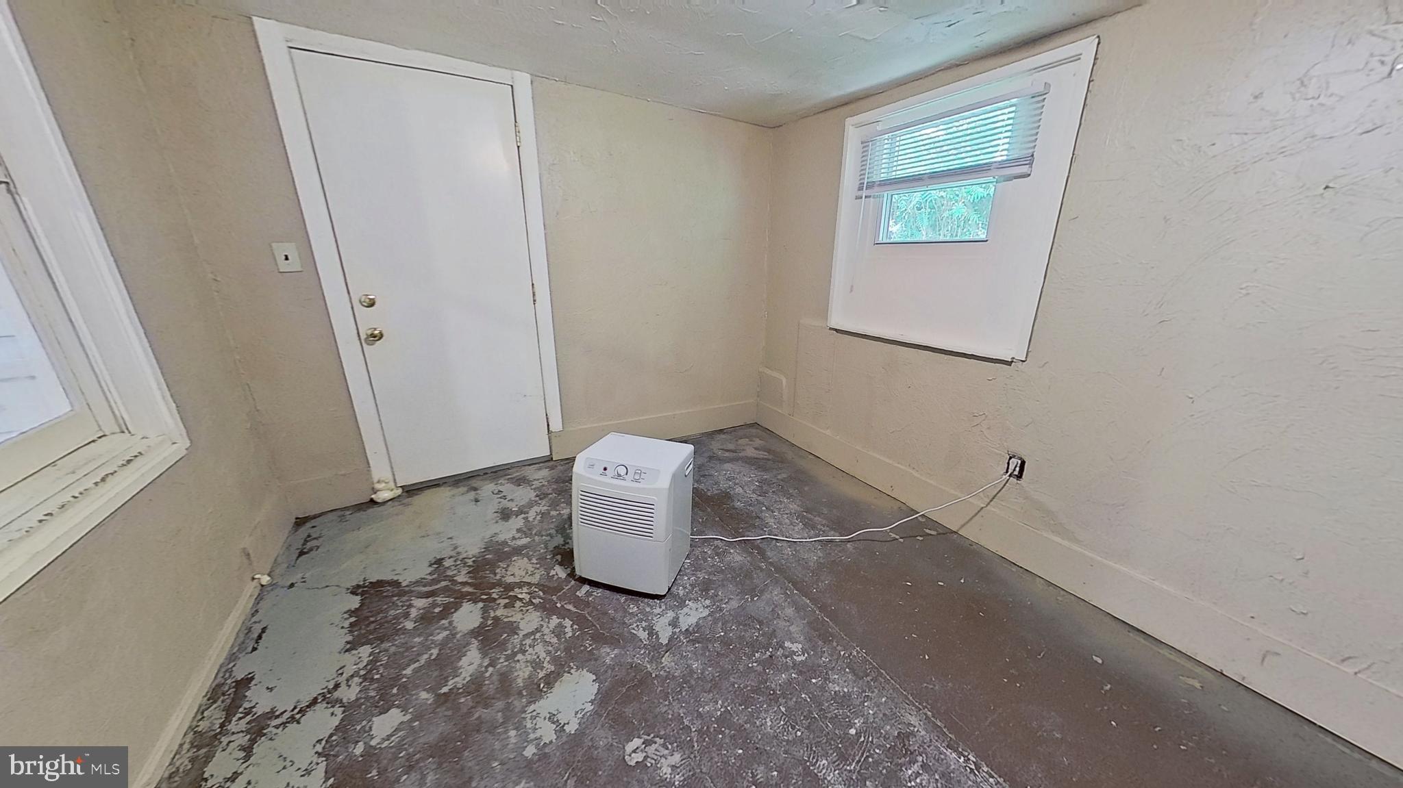 185 Burkholder Road Red Lion, PA 17356 - Photo 6 of 11 a view of table and chair