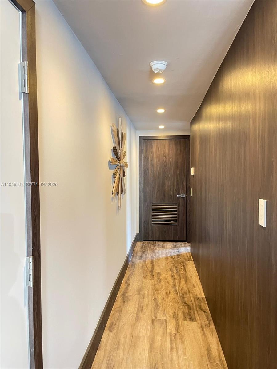 610 8th Street, Unit 101 Miami Beach, FL 33139 - Photo 11 of 17