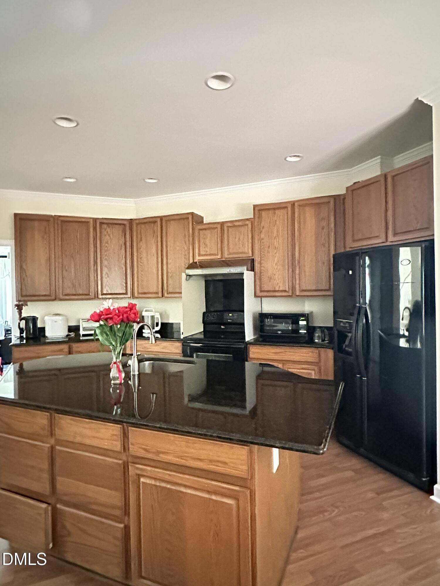 303 Rowe Road Chapel Hill, NC 27516 - Photo 8 of 21 Kitchen44