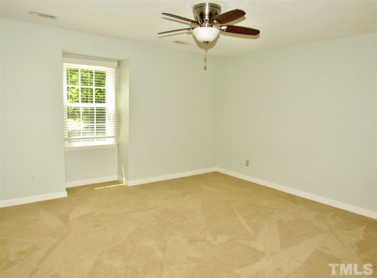 7016 Tanbark Way Raleigh, NC 27615 - Photo 19 of 25