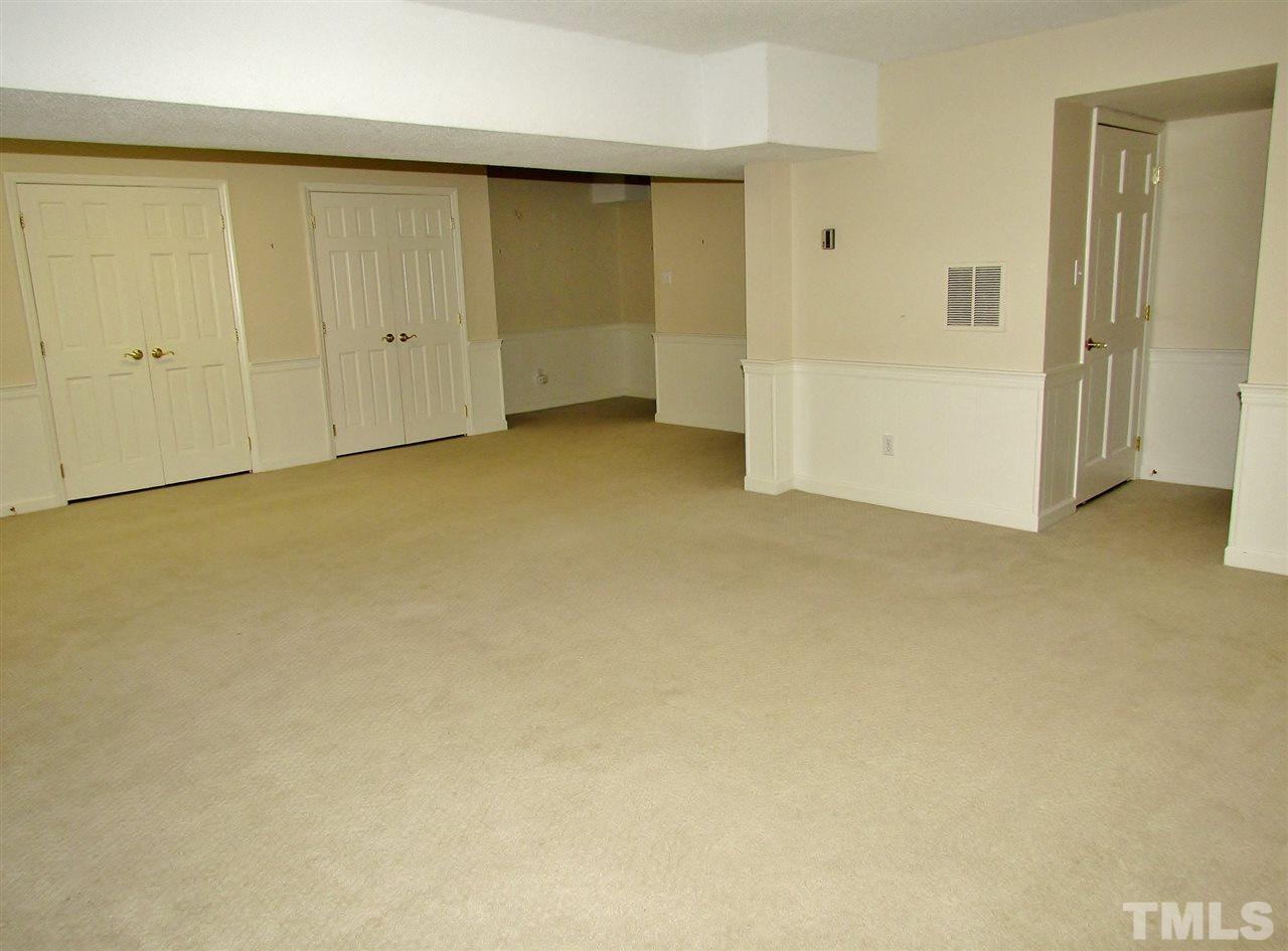 7016 Tanbark Way Raleigh, NC 27615 - Photo 21 of 25