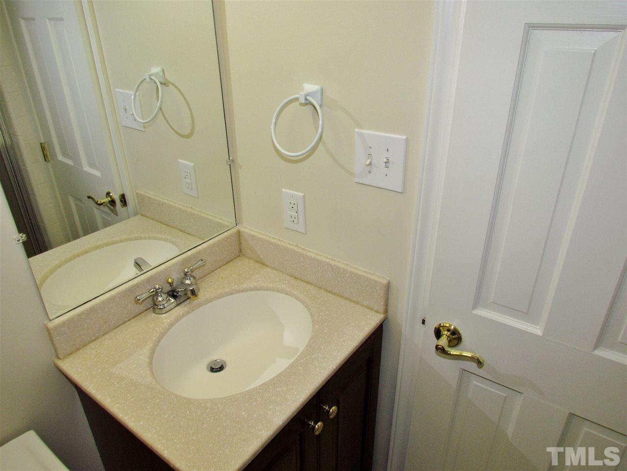 7016 Tanbark Way Raleigh, NC 27615 - Photo 10 of 25