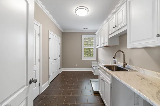 $1,025,000 | 5611 Goldenberry Court, Winston-Salem, NC 27106