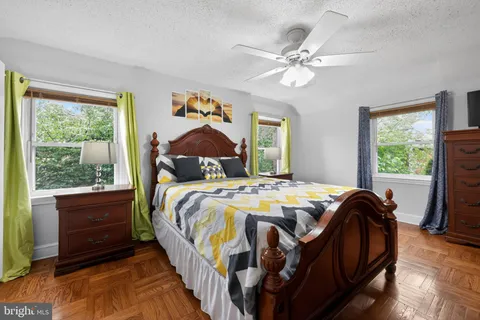 $340,000 | 506 West South Avenue, Glenolden, PA 19036