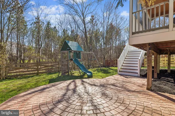 $965,000 | 42921 Spyder Place, Chantilly, VA 20152