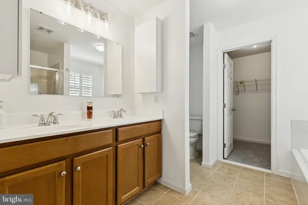 $965,000 | 42921 Spyder Place, Chantilly, VA 20152