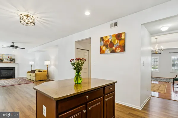 $965,000 | 42921 Spyder Place, Chantilly, VA 20152