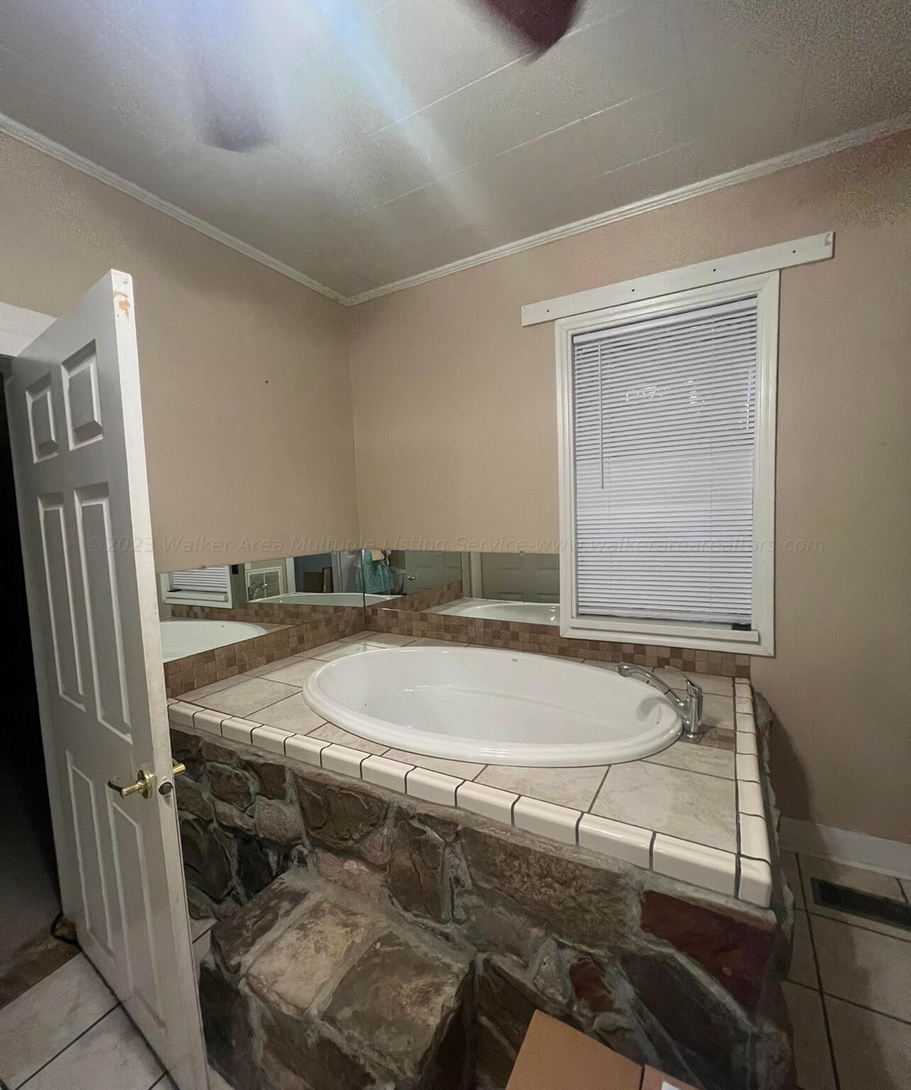 2728 Dime Road Haleyville, AL 35565 - Photo 3 of 7 Gallery Image 3