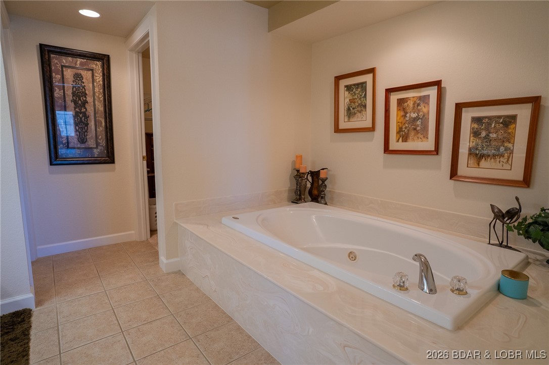 68 Lighthouse Road, Unit 511 Lake Ozark, MO 65049 - Photo 23 of 56