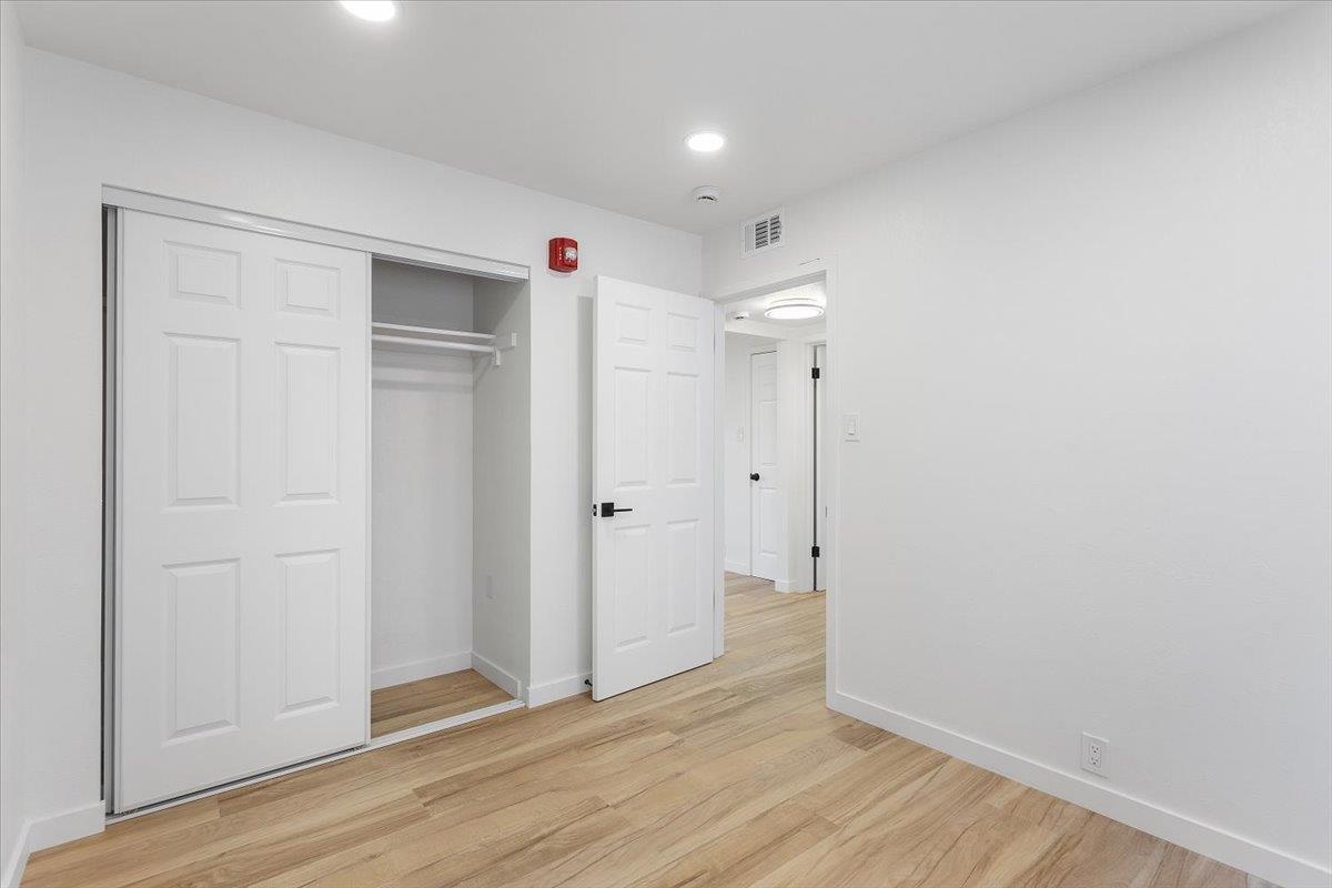 1610 Milvia Street Berkeley, CA 94709 - Photo 11 of 24 a view of an empty room