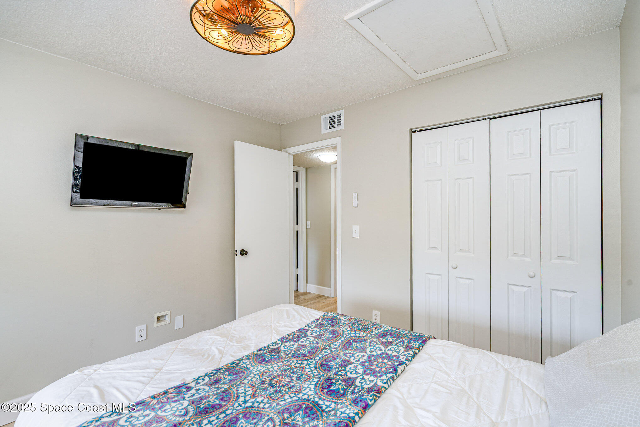 594 North Wickham Road, Unit 4 Melbourne, FL 32935 - Photo 18 of 24 022_dsc00203-edit_412