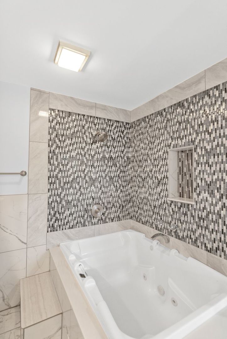 27W125 Chestnut Lane Winfield, IL 60190 - Photo 26 of 33