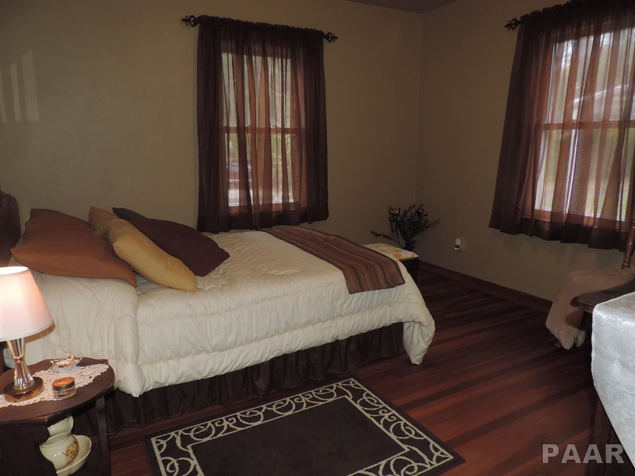 111 Perry Court Creve Coeur, IL 61610 - Photo 14 of 25 Gallery Image 14