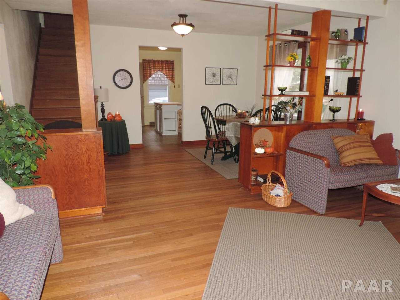 111 Perry Court Creve Coeur, IL 61610 - Photo 5 of 25 Gallery Image 5