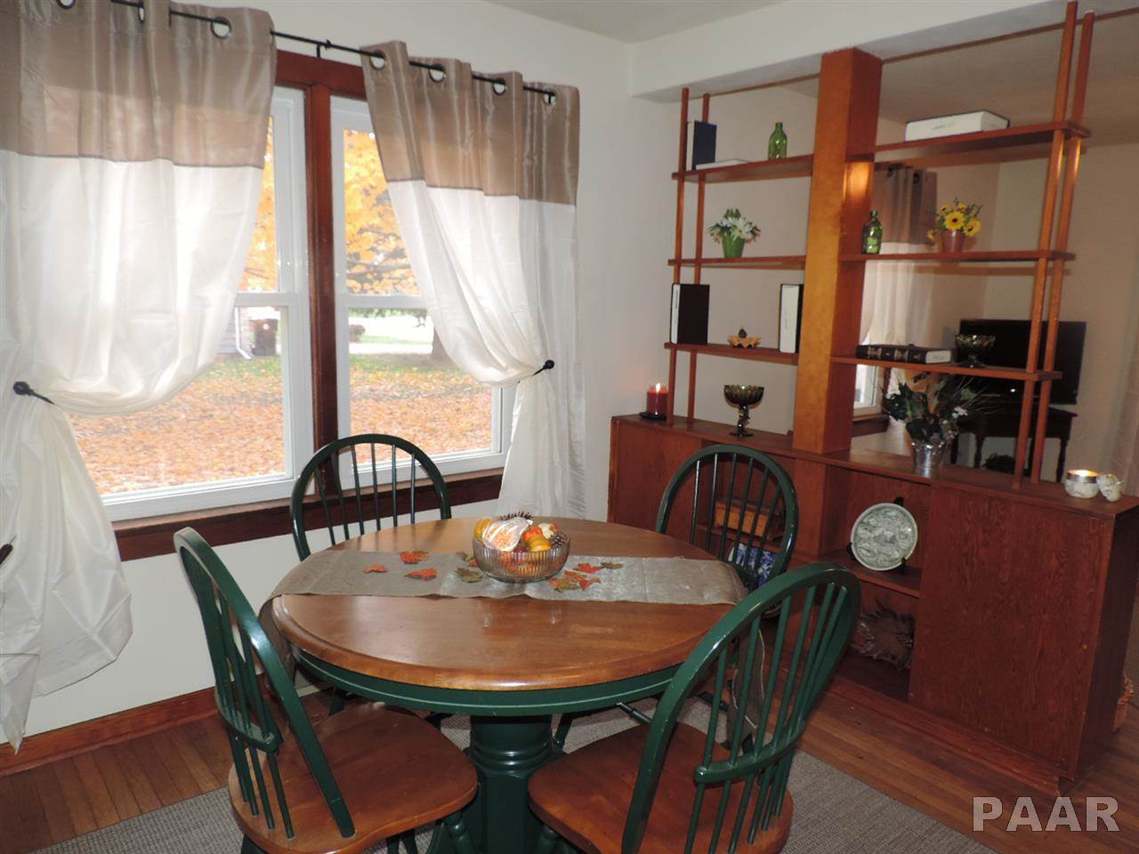 111 Perry Court Creve Coeur, IL 61610 - Photo 9 of 25 Gallery Image 9