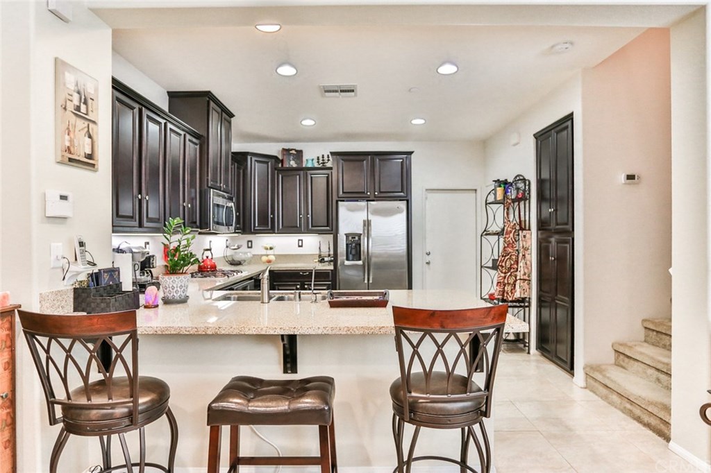 8047 Cresta Bella Road Rancho Cucamonga, CA 91730 - Photo 8 of 36