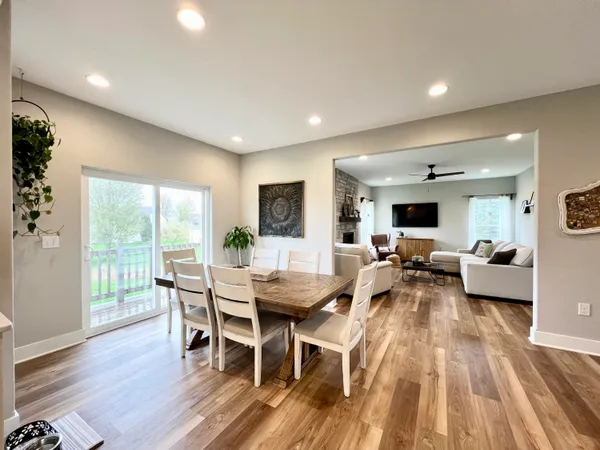 $525,000 | 1260 Chippewa Drive, Hartford, WI 53027