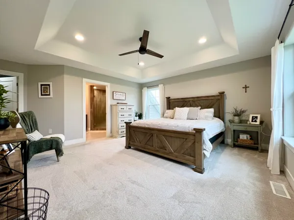 $525,000 | 1260 Chippewa Drive, Hartford, WI 53027