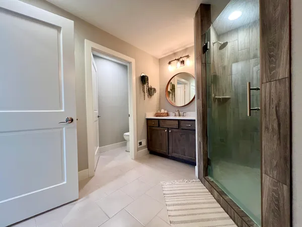 $525,000 | 1260 Chippewa Drive, Hartford, WI 53027