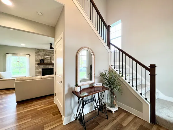 $525,000 | 1260 Chippewa Drive, Hartford, WI 53027