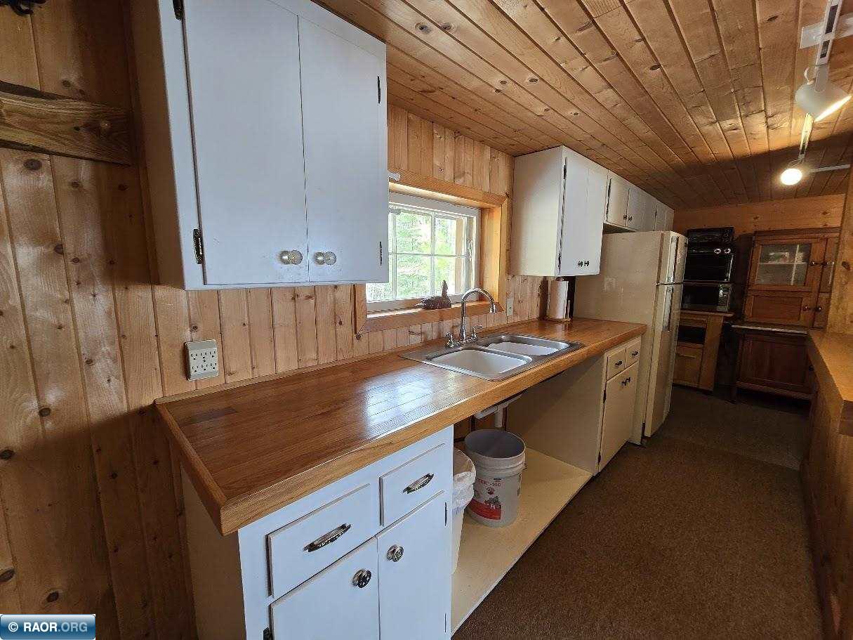 9108 Little Sweden Road Cook, MN 55723 - Photo 14 of 33 Gallery Image 14