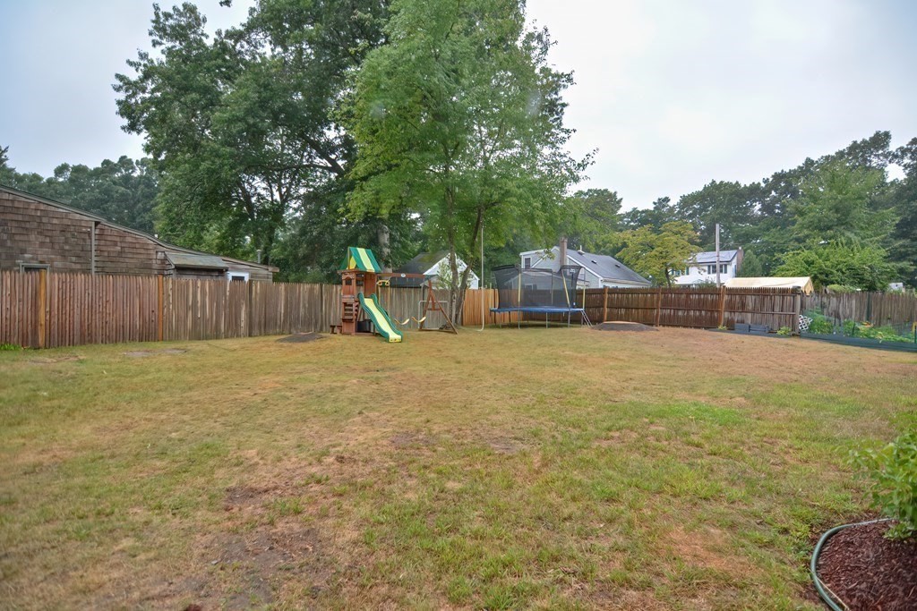14 Laurel Road Norton, MA 02766 - Photo 3 of 15 Gallery Image 3
