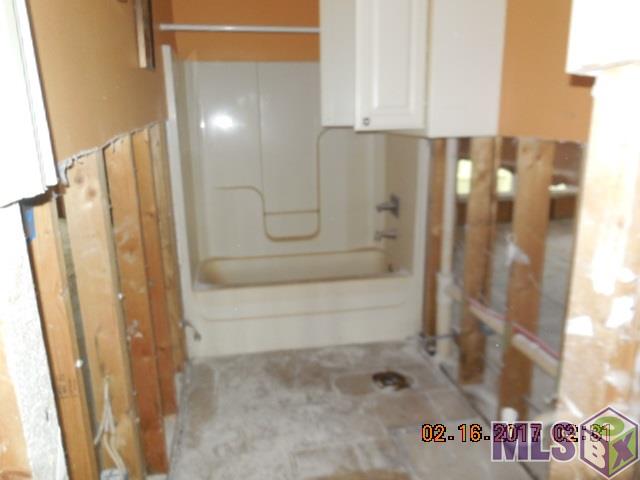 12027 Hampton Village Avenue Baton Rouge, LA 70818 - Photo 11 of 14