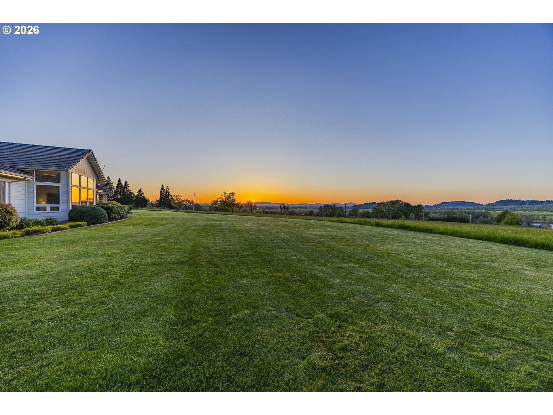 33685 Van Duyn Road Eugene, OR 97408 - Photo 6 of 48
