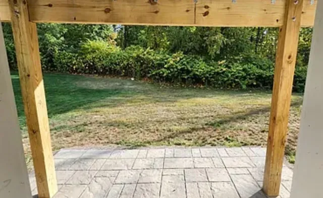 $2,800 | 715 Ravenshire Court, Coraopolis, PA 15108