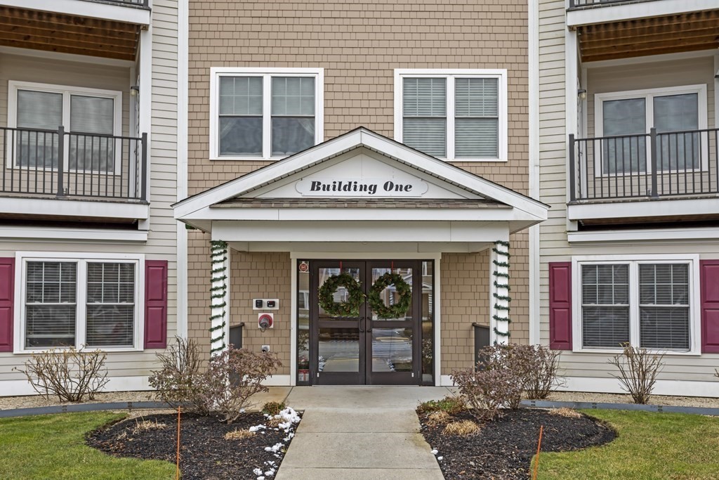 360 Andover Street, Unit 1310 Danvers, MA 01923 - Photo 2 of 42