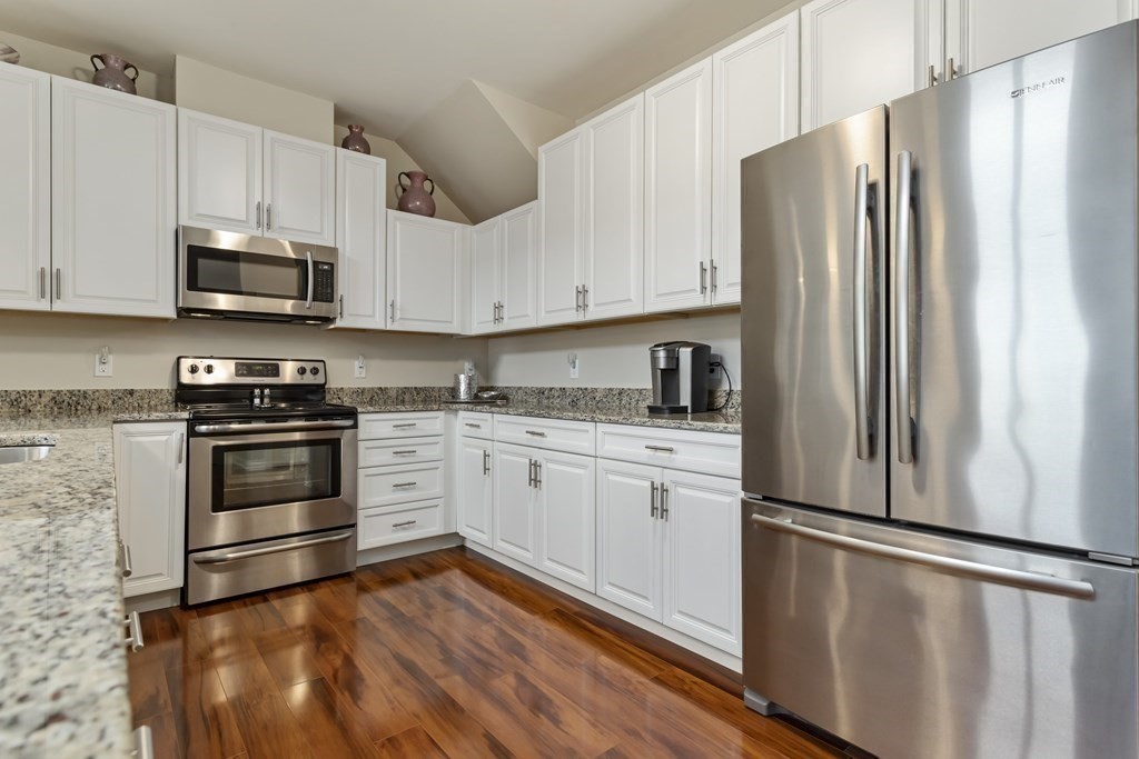 360 Andover Street, Unit 1310 Danvers, MA 01923 - Photo 6 of 42