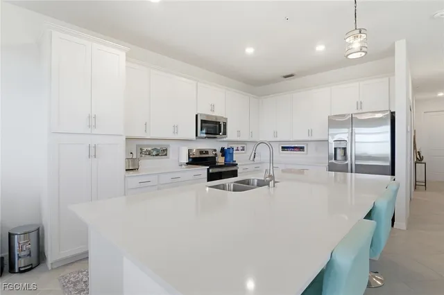 $4,000 | 14161 Heritage Landing Boulevard, Unit 1141, Punta Gorda, FL 33955