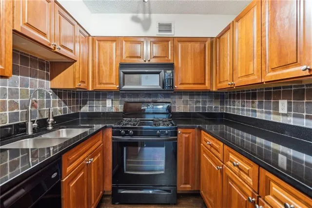 $134,500 | 2479 Peachtree Street Northeast, Unit 1703, Atlanta, GA 30305